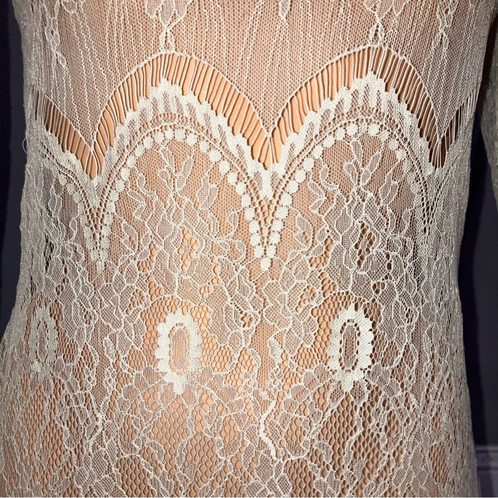 For Love And Lemons White Lace Mini Dress *Note LACE OVERLAY ONLY - Picture 7 of 8